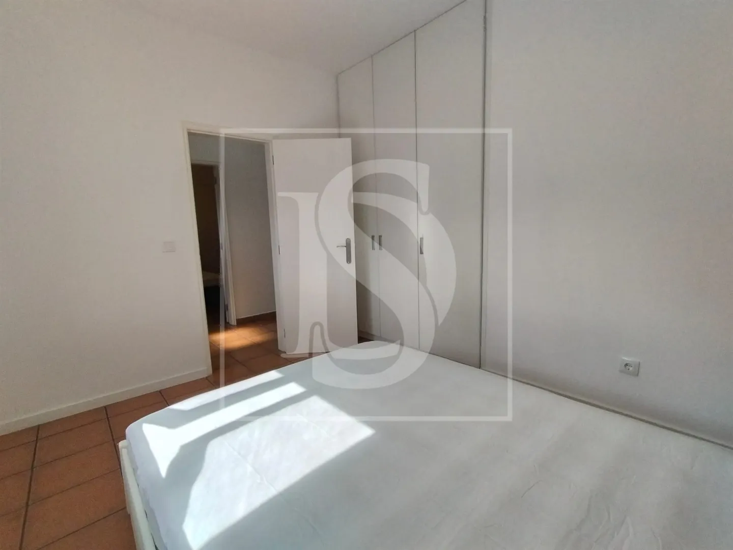 Andar de Moradia T5 Mobilado e Equipado – Entroncamento