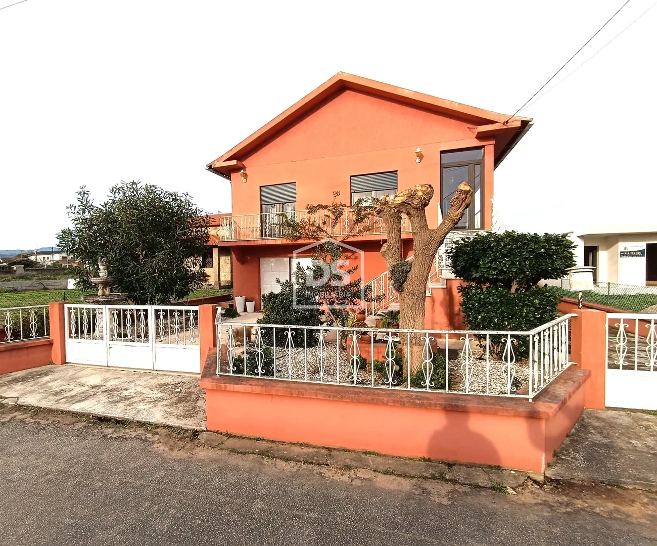 Detached house T3
