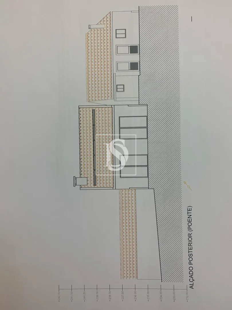 Moradia para Restaurar T4