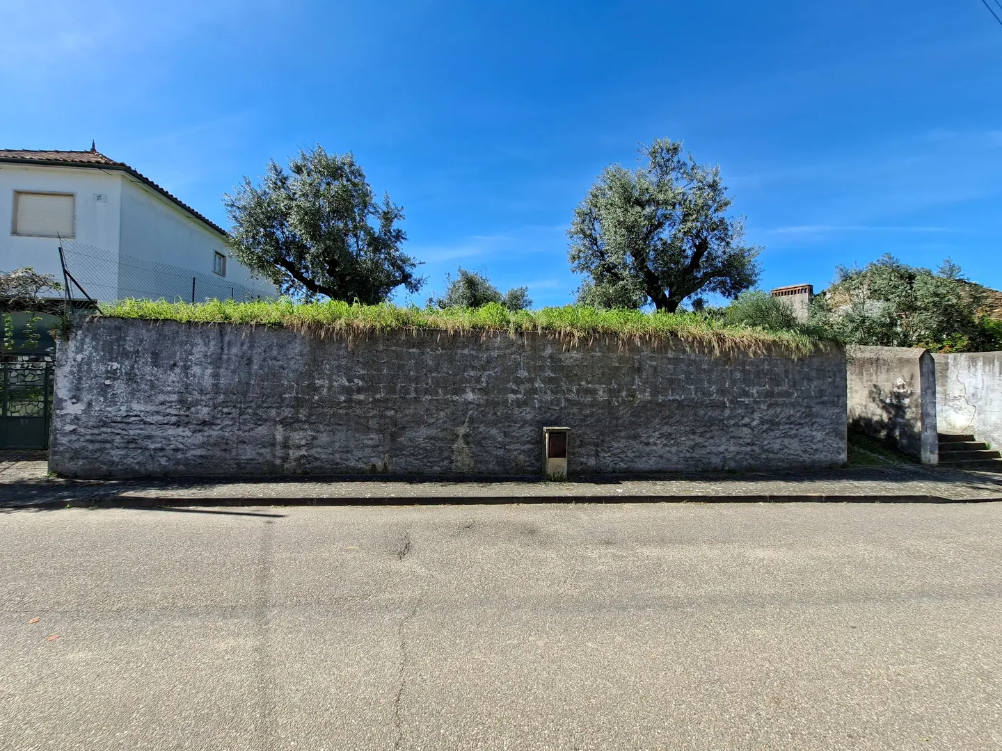 Real estate land