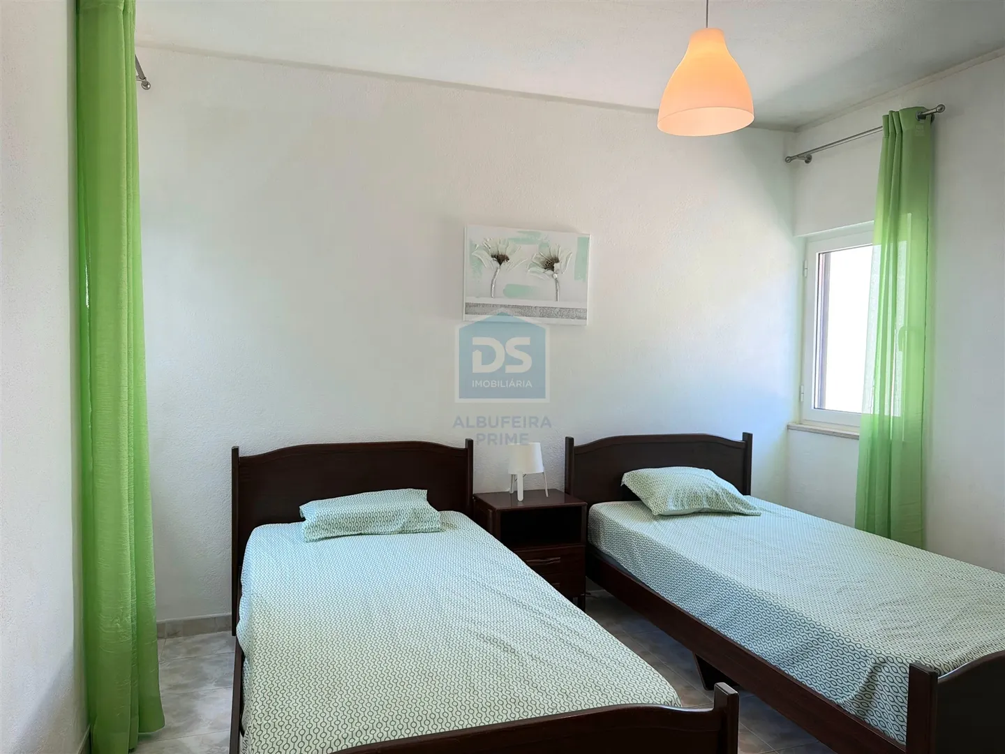 Semi-detached house T2