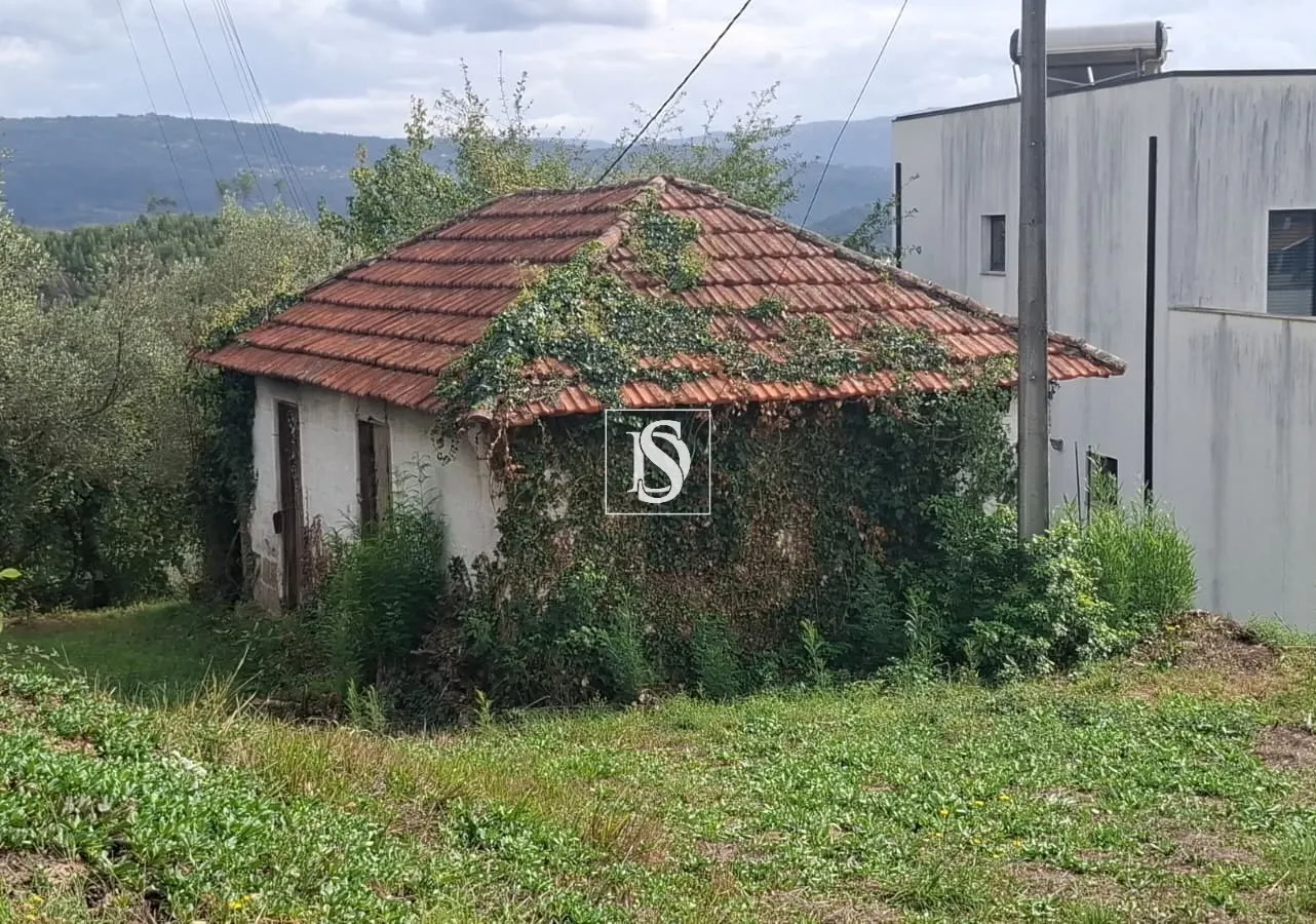 Moradia para Restaurar T2