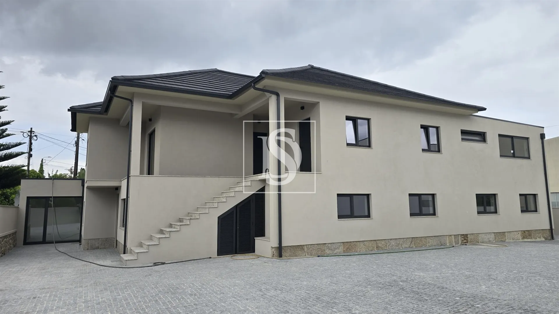 Apartamento T1 NOVO - Tamel S. Veríssimo