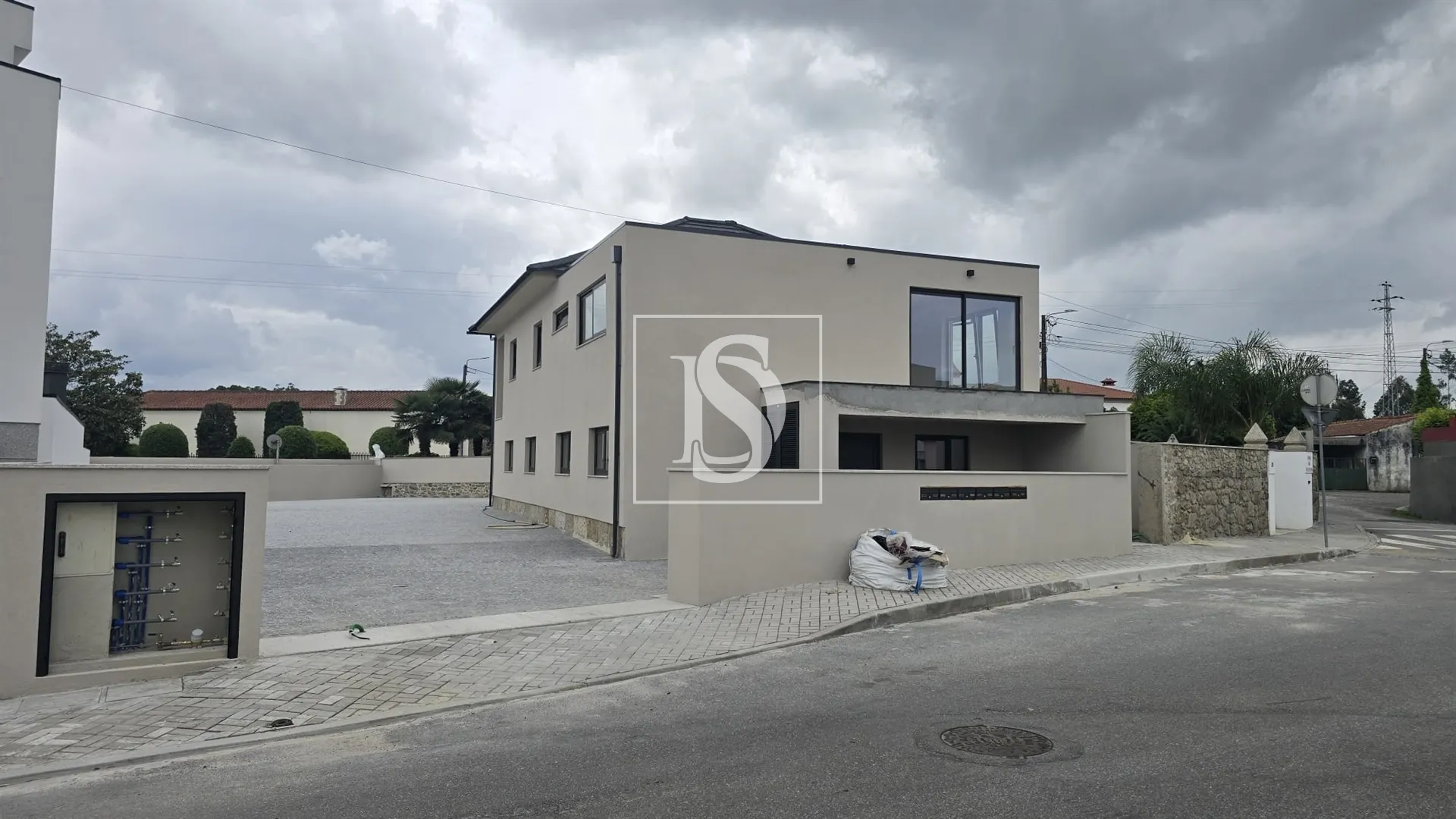 Apartamento T2 NOVO - Tamel S. Veríssimo