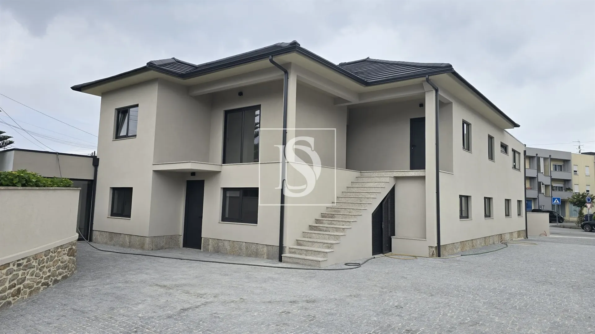 Apartamento T2 NOVO - Tamel S. Veríssimo