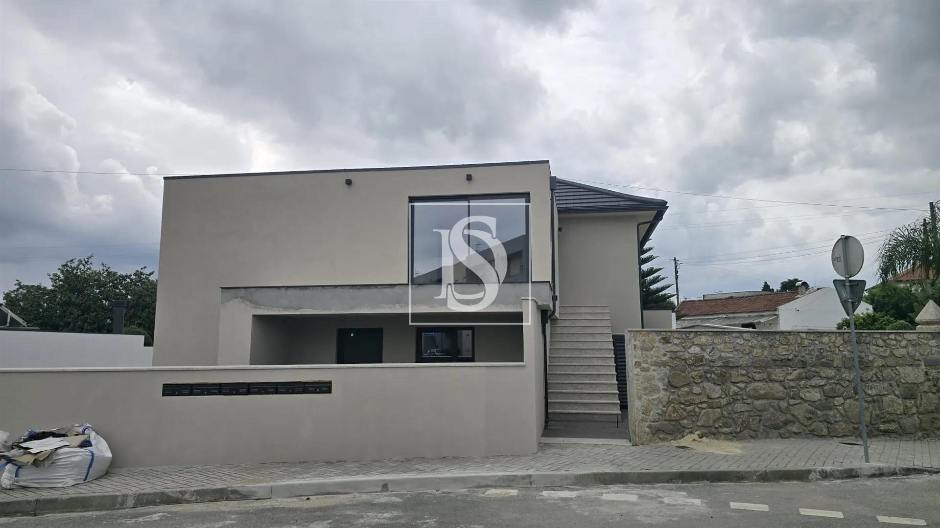 Apartamento T2 NOVO - Tamel S. Veríssimo
