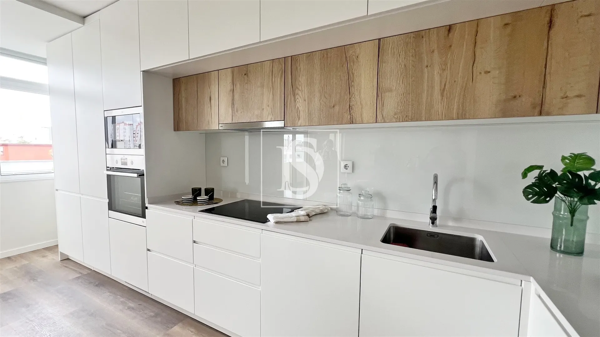 Apartamento T3 Remodelado, Lisboa, Benfica