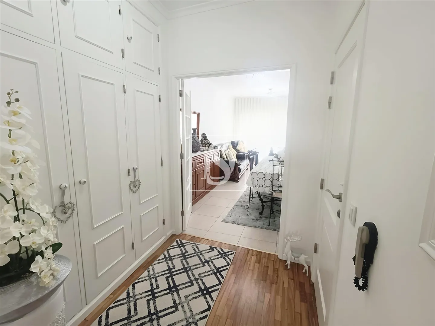 Apartamento T2, Renovado, em Aver-o-Mar