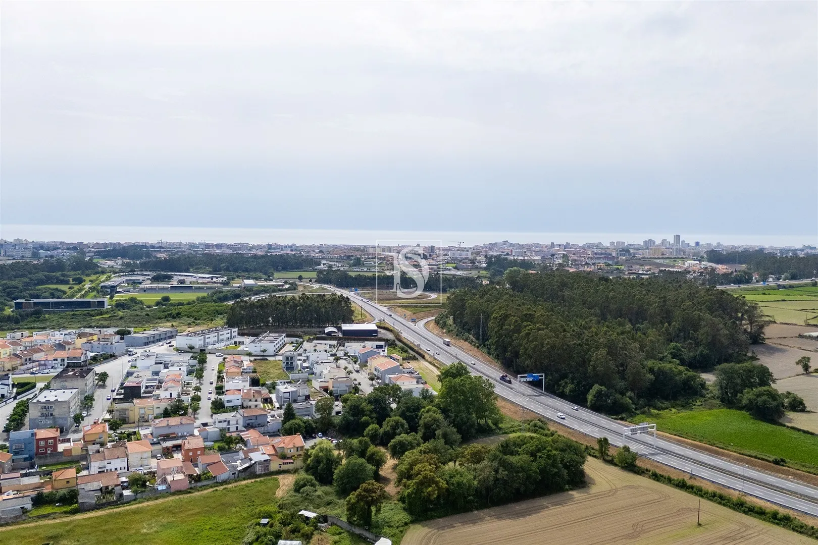 Terreno com 1.900 m² em Touguinha – Excelente oportunidade de investimento