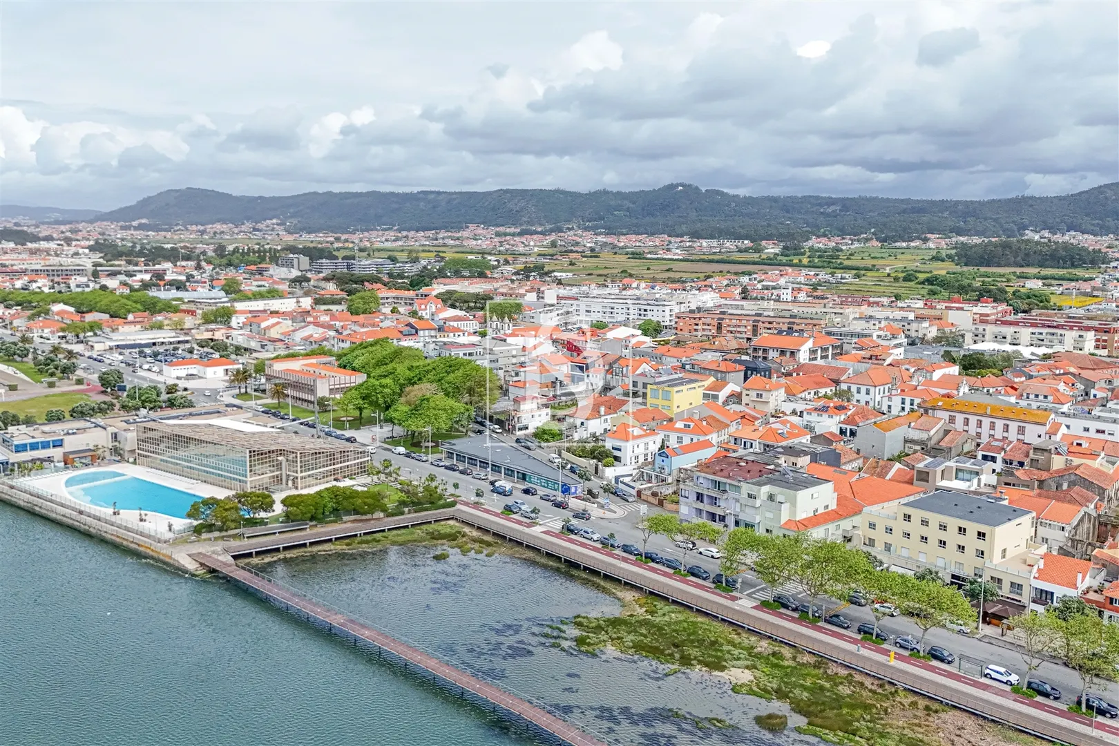 Apartamento T2 no Centro de Esposende com Vista Mar