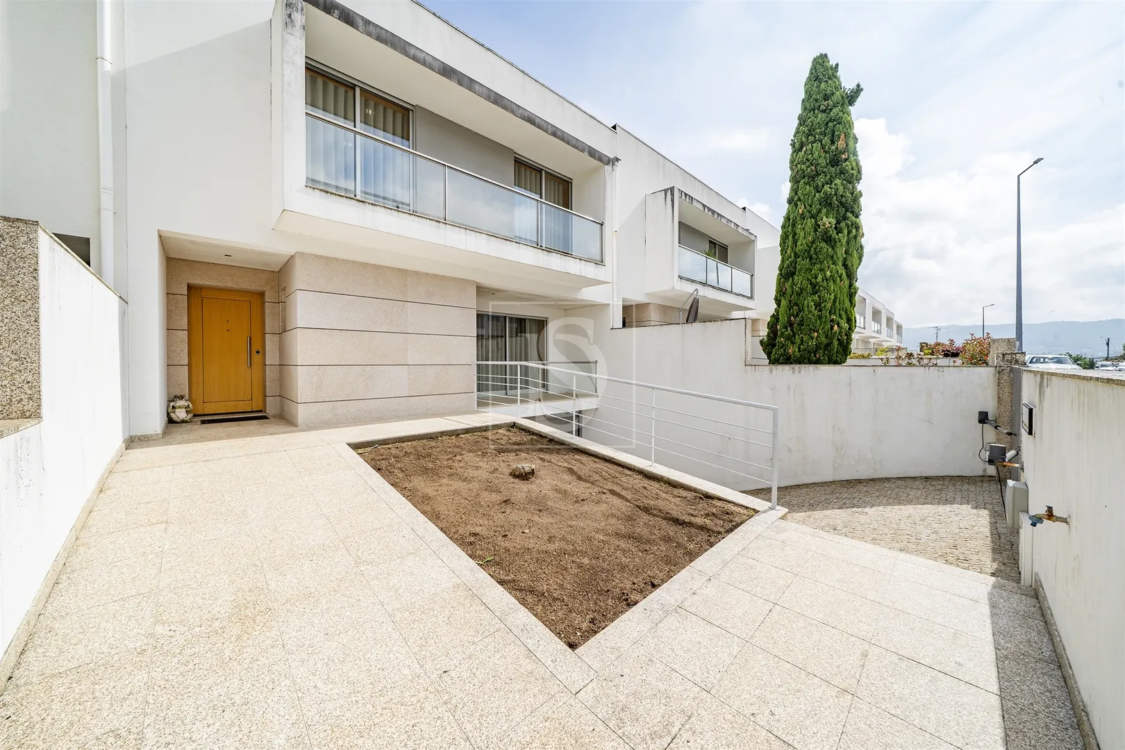Moradia T4, Equipada e Mobilada, em Gamil, Barcelos