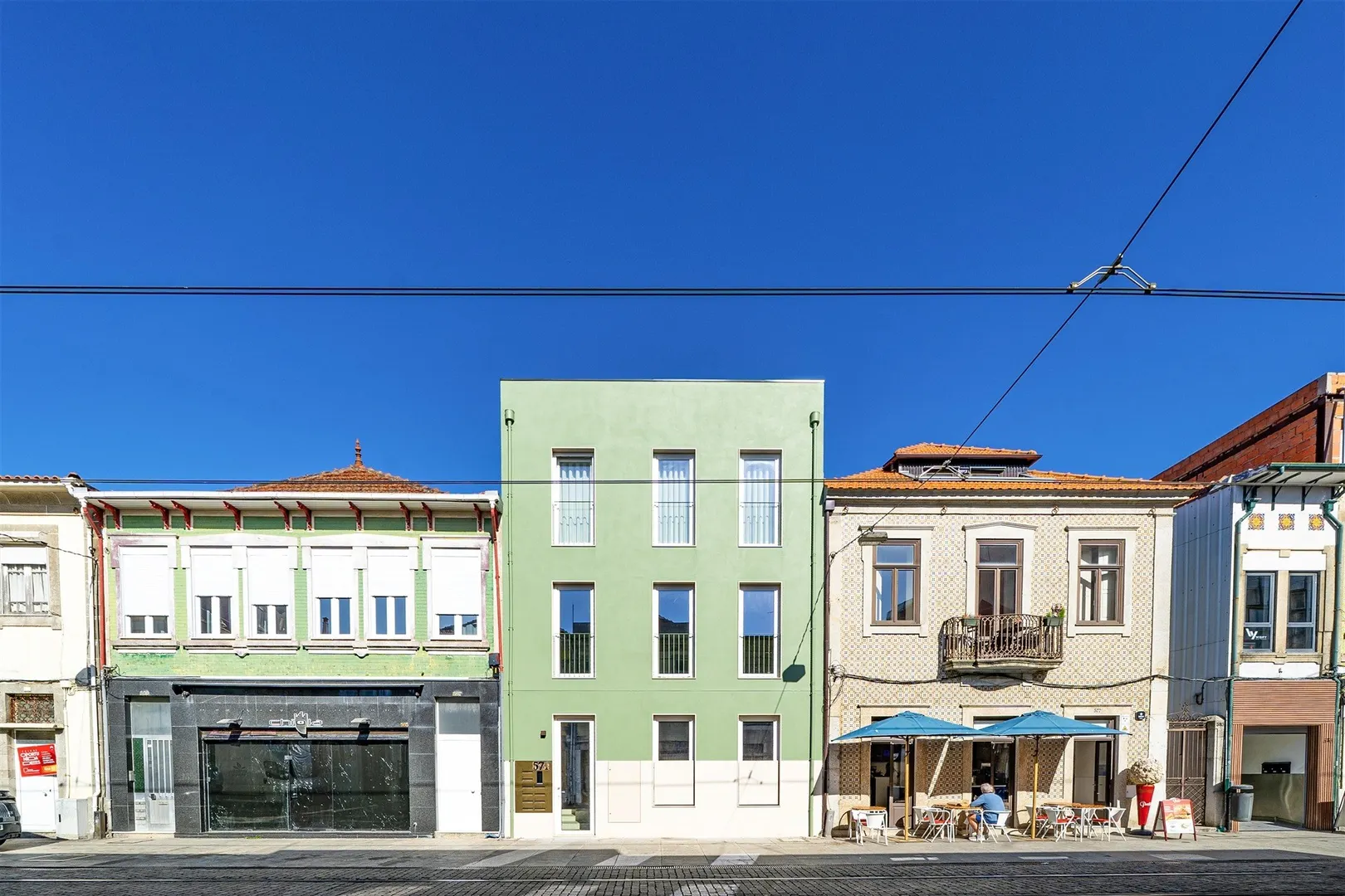 Apartamento T1 com Logradouro | Novo | Equipado e Mobilado | Zona Matosinhos sul