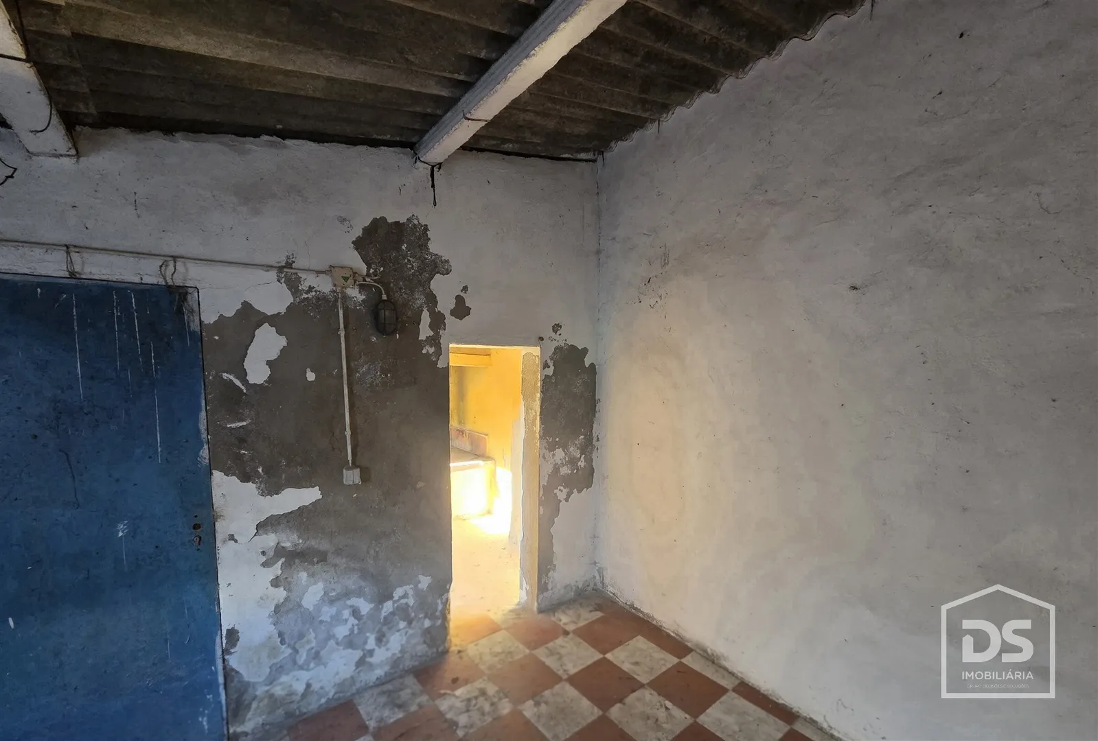 Moradia para Restaurar T1