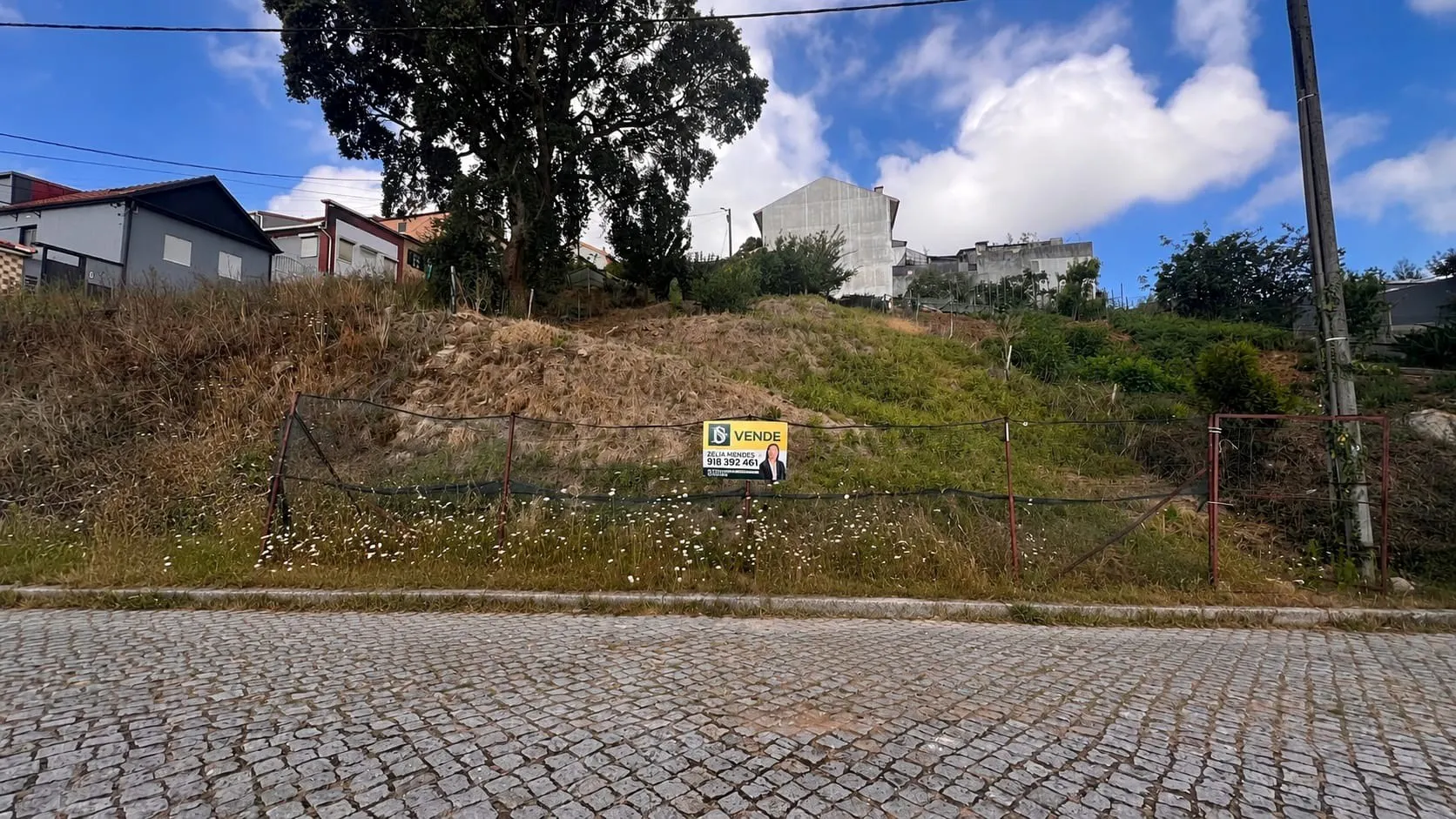 Terreno para construção de moradia em Pedroso, V. N. Gaia