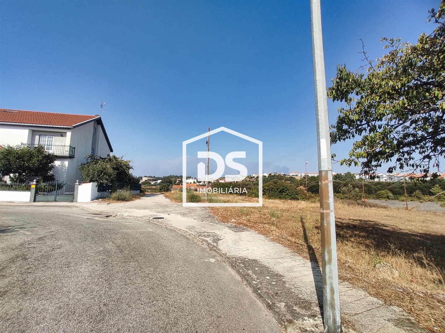 537m² Urban Building Plot for Sale in Guarda Gare | 107,000€
