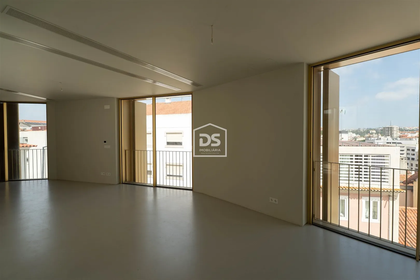 Flat T4 DUPLEX