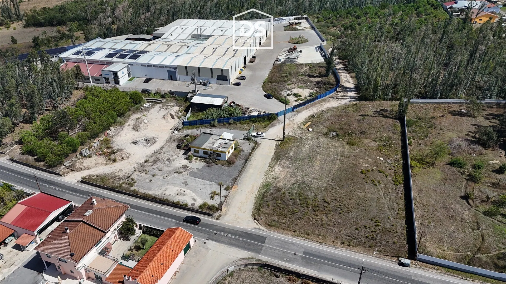1,420 m² Plot for Sale, Ideal for Your Business in Marinha Grande