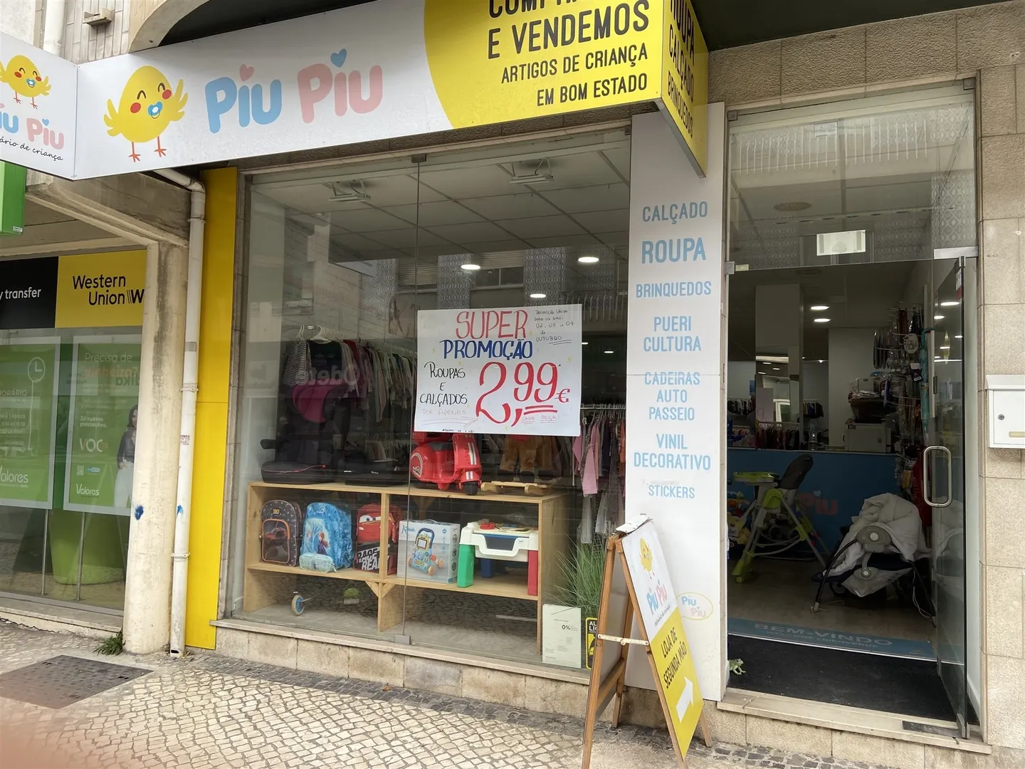 Trespasse de Loja de Vestuário Infantil (Física e Online) no centro da Marinha Grande