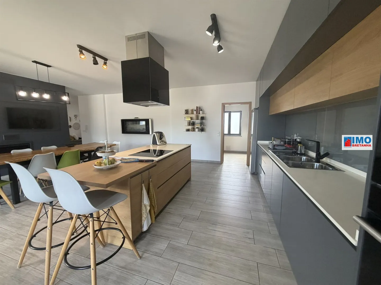 img_8