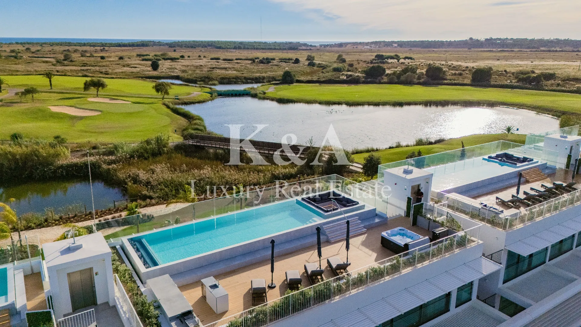 3 Bedroom apartment in a luxury gated condominium, Vilamoura