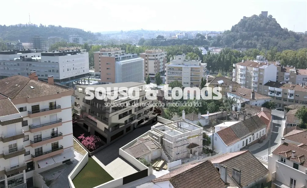 Apartamento T4, Leiria, Leiria
