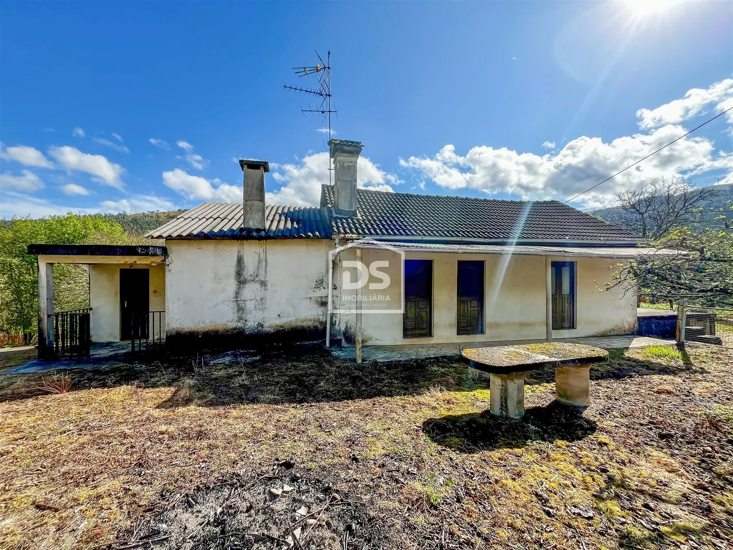 Moradia para Restaurar T2