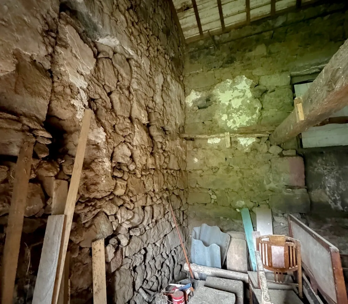 Moradia para Restaurar T2