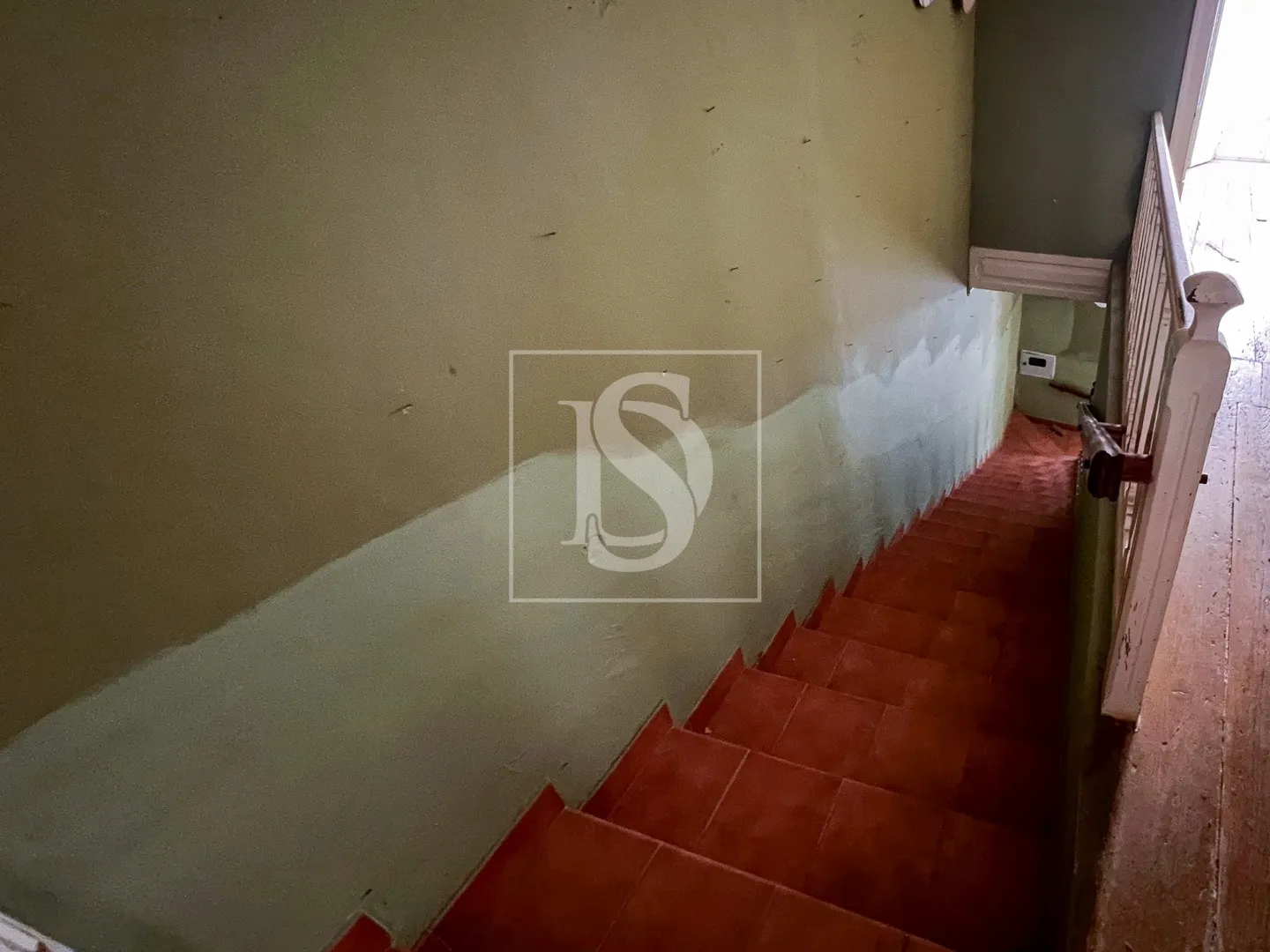 Moradia para Restaurar T4