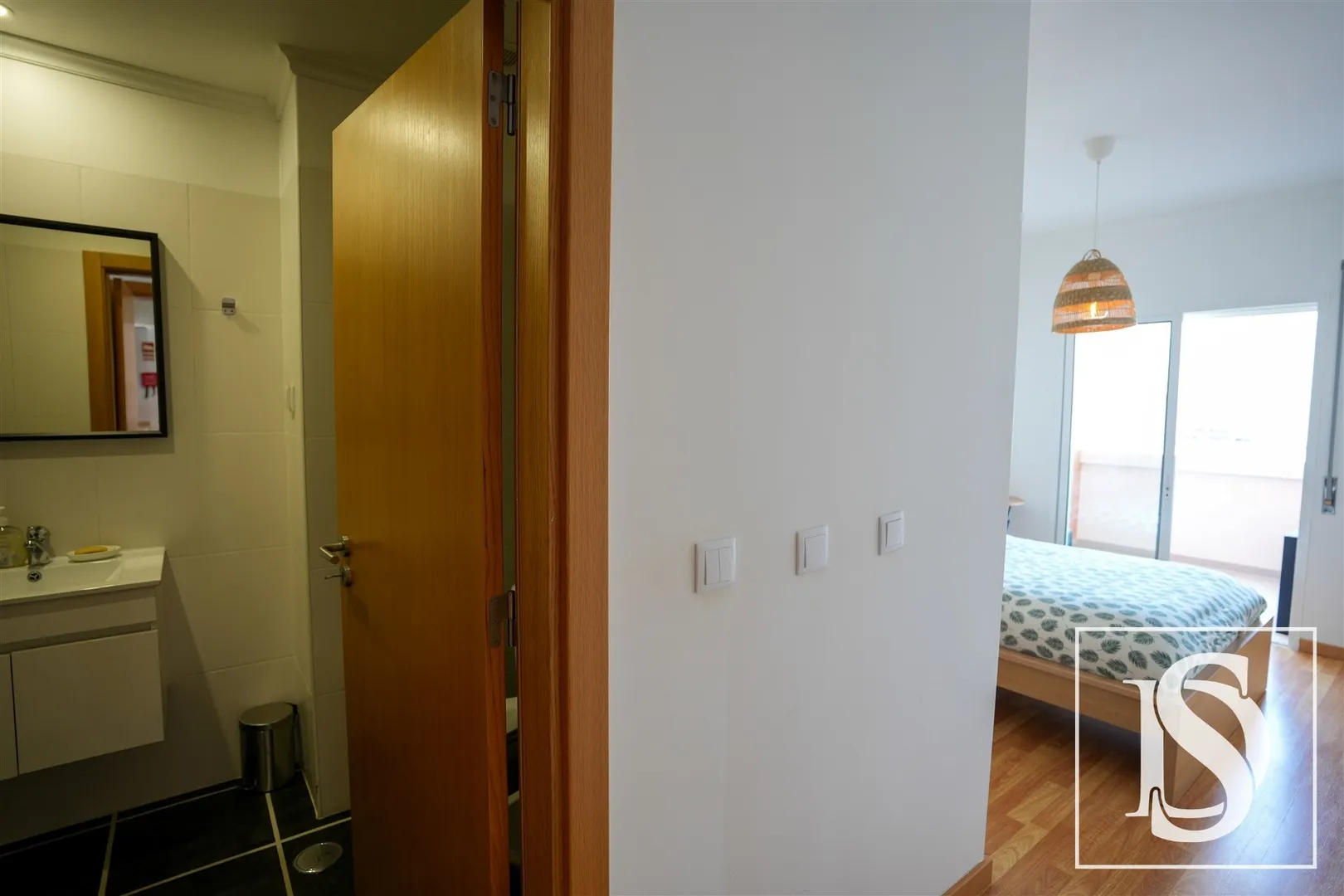 1+1-bedroom apartment with parking space in Portimão | €350,000