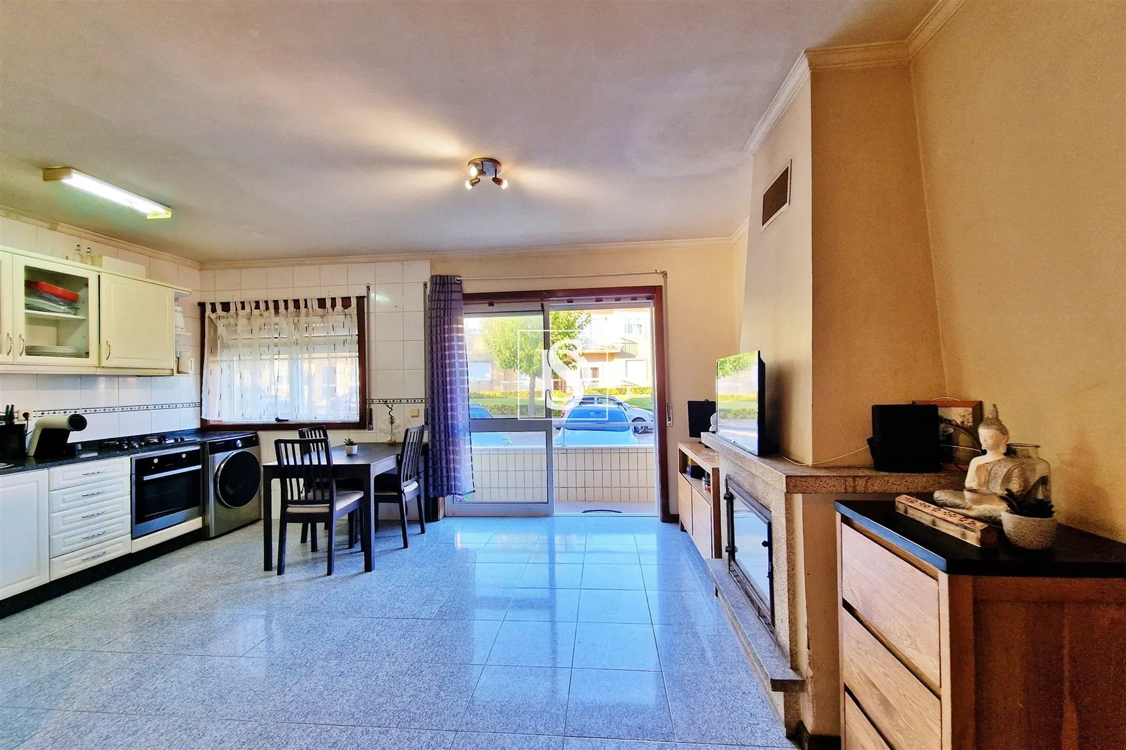 Apartamento T1+1