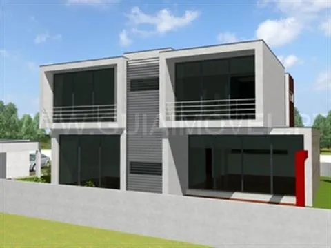 Detached house 4 B.A.