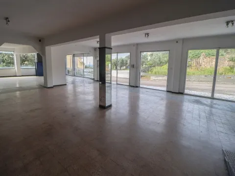 Moradia para Restaurar T9