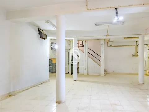 Loja no centro de Torres Novas