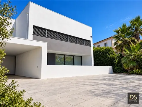 Moradia T4
