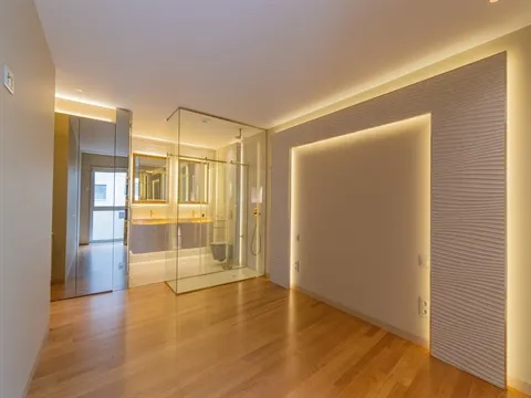 Apartamento T4