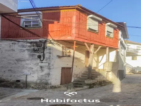 Maison à Restaurer 2 Chambre(s) Duplex