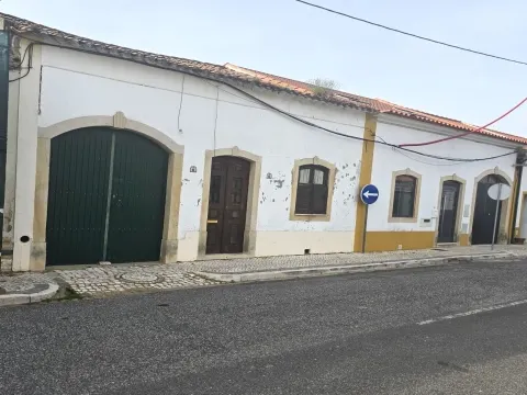 Moradia T3 na Golegã – O Refúgio Ideal para Si e para os Seus Cavalos