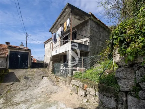 Moradia para Restaurar T2