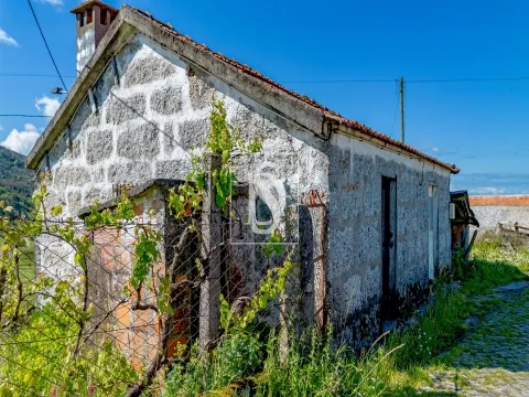 Moradia para Restaurar T1