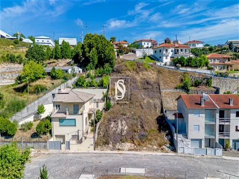 Lote de Terreno