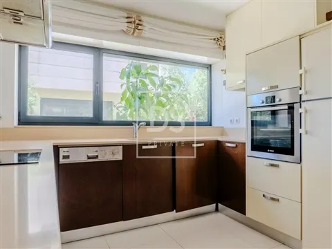 Apartamento T2 em Esposende, inserido num condominio fechado