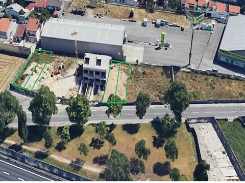Lote de terreno urbano para construção c/ 228m2