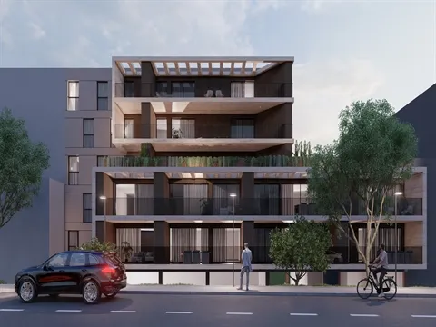 T3+1 Novo com 214 m², Varanda de 18 m² e Garagem para 3 Carros
