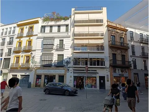 PISO EN VELAZQUEZ-MAGDALENA