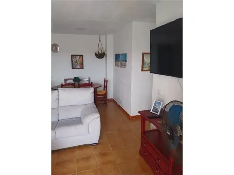PISO EN VALDELAGRANA