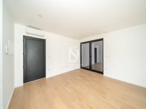 T1, Novo, com Garagem Fechada, em Barcelinhos