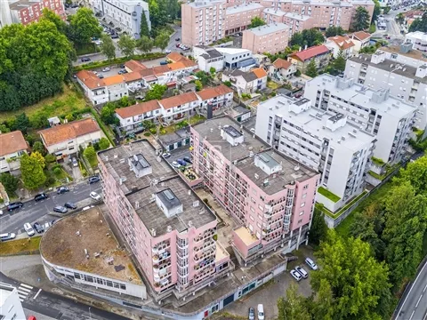 T1+1, Totalmente Remodelado, em Fermentões, Guimarães, com 76 m²