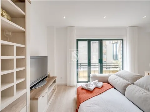 Apartamento T1, Totalmente Renovado, em Aver-o-Mar