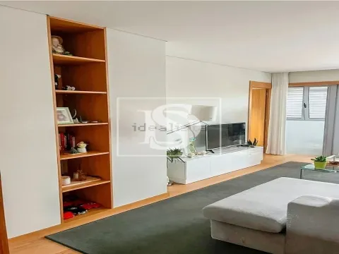 Apartamento T4
