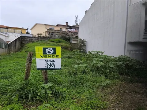 Terreno Urbano em Gondomar (São Cosme), Valbom e Jovim